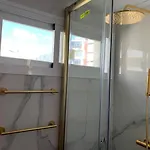 Neptuno Beachfront Апартаменты Марбелья