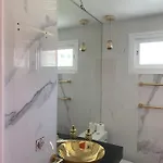 Neptuno Beachfront Апартаменты Марбелья