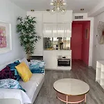 Апартаменты Neptuno Beachfront Марбелья
