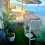 Апартаменты Neptuno Beachfront *