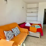 Neptuno Beachfront Апартаменты *