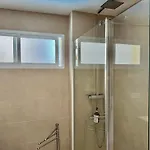 Neptuno Beachfront Апартаменты *