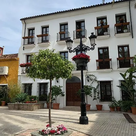 Neptuno Beachfront Appartement Marbella