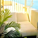 Neptuno Beachfront Apartment