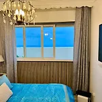 Neptuno Beachfront * Marbella