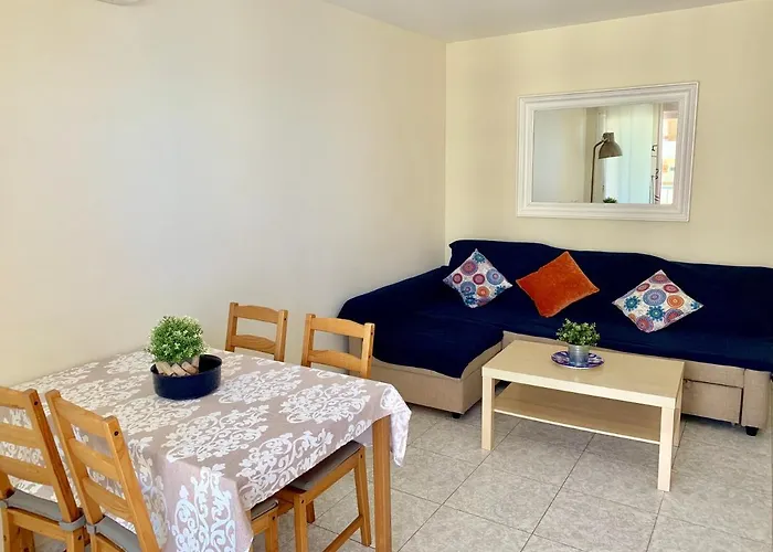 Neptuno Beachfront מארבלה