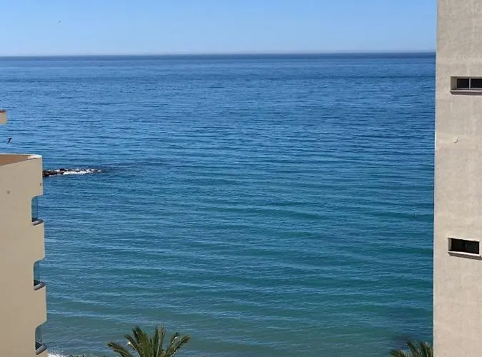 Neptuno Beachfront דירה